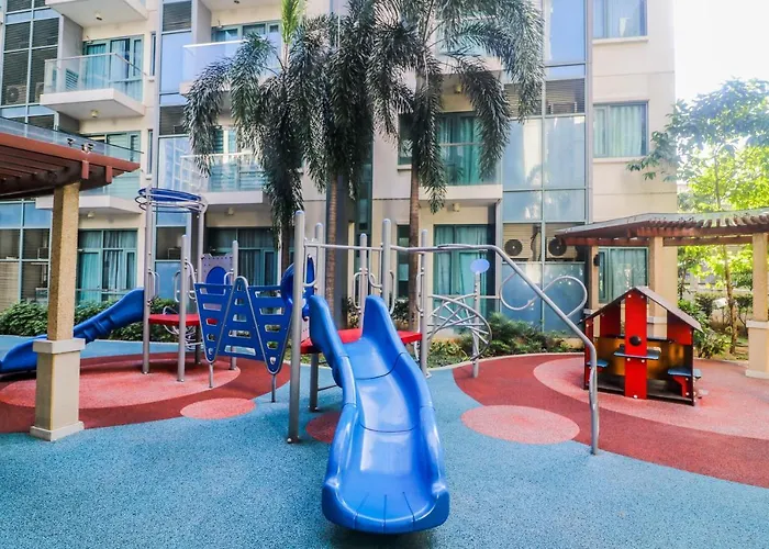 Prs At One Palm Tree Near T3 Airport マニラ市